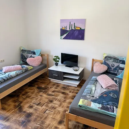 Rustica Apartmens شقة Globasnitz